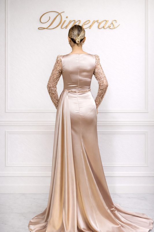 Elegantes Abendkleid in Blau mit Spitze & Satin – Langarm, Bodenlang