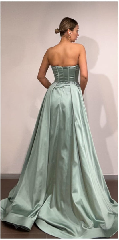 Corsagen Abendkleid Damen, Satin Abendkleid, Trägerloses Abendkleid, Ballkleid lang, Abendkleid mit Schlitz, Dimeras Abendmode