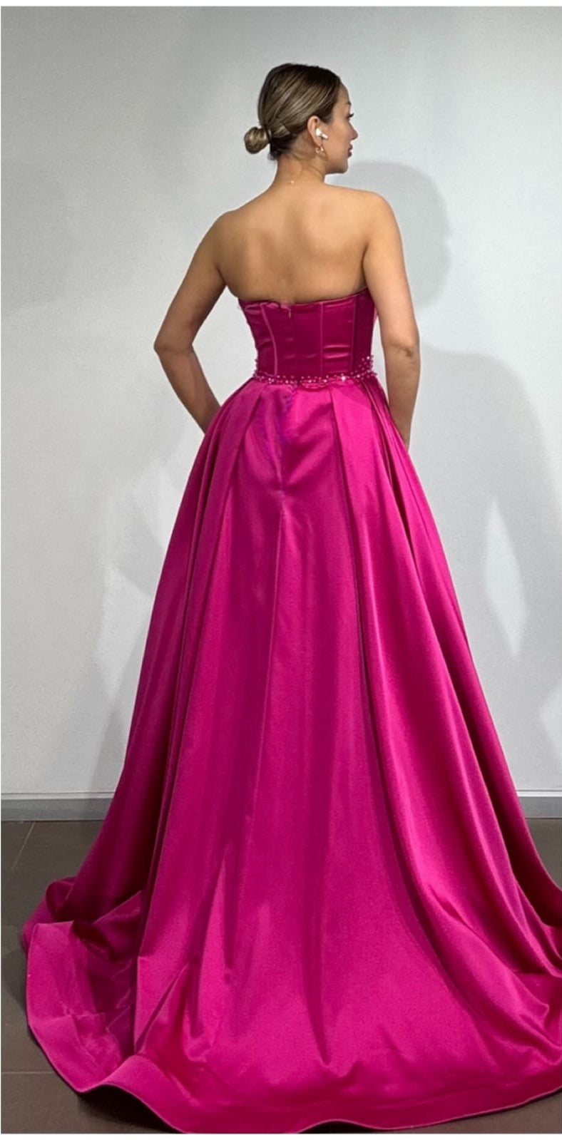 Corsagen Abendkleid Damen, Satin Abendkleid, Trägerloses Abendkleid, Ballkleid lang, Abendkleid mit Schlitz, Dimeras Abendmode