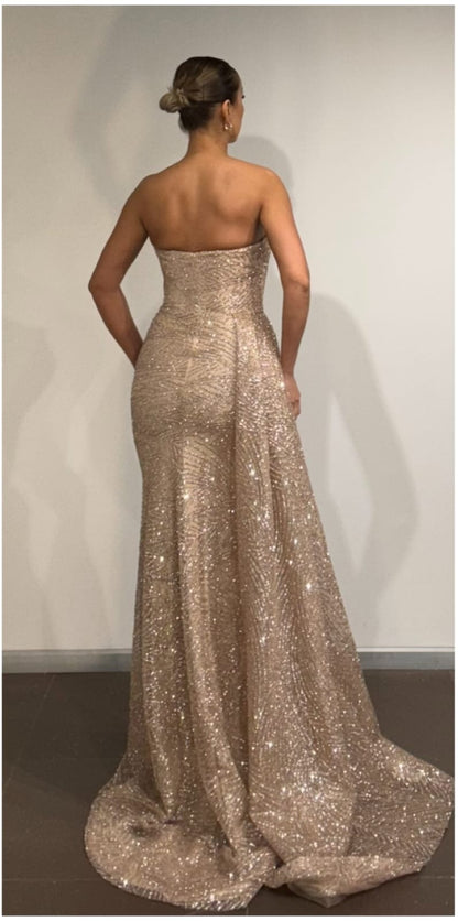 Pailletten Abendkleid Damen, Trägerloses Abendkleid, Glamour Ballkleid, Abendkleid mit Schlitz, Elegantes Abendkleid Hochzeit, Dimeras Abendmode